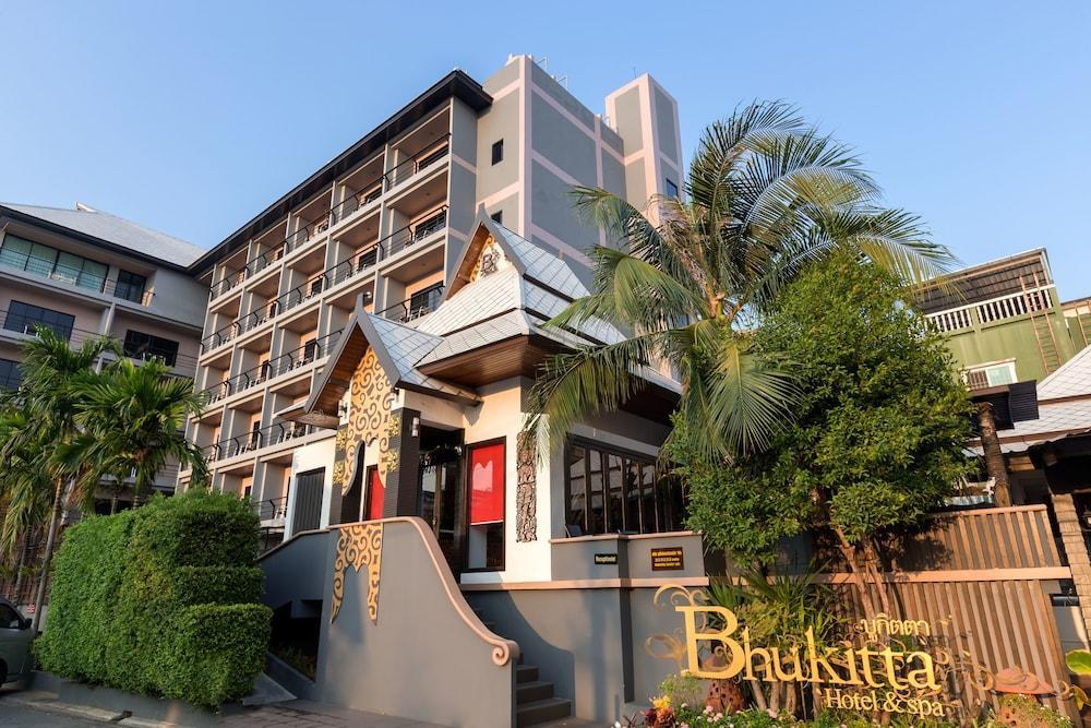 Bhukitta Boutique Hotel Phuket Town Exteriör bild