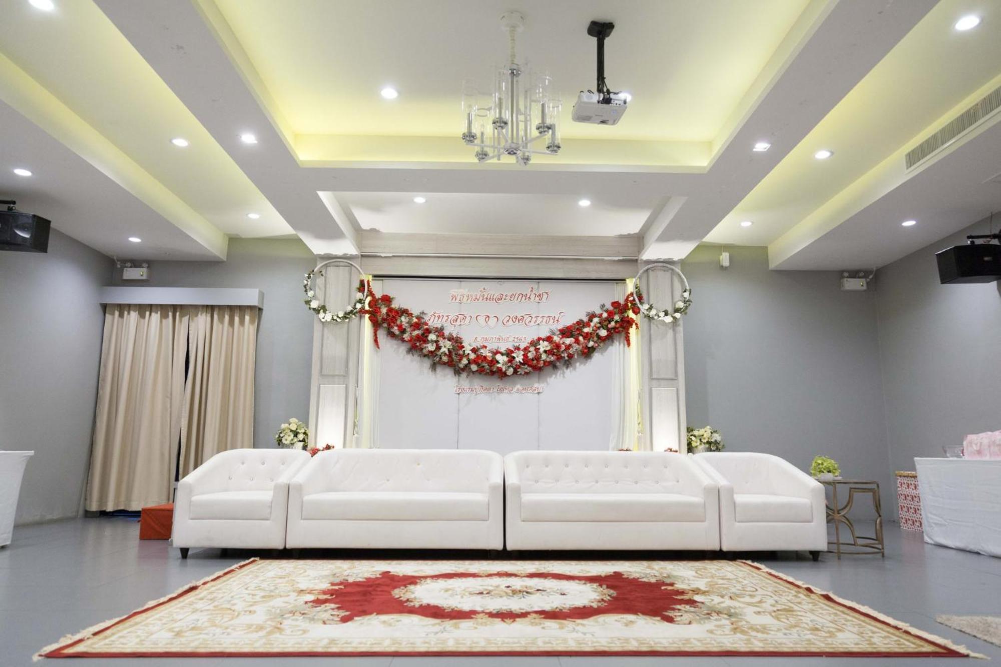Bhukitta Boutique Hotel Phuket Town Exteriör bild