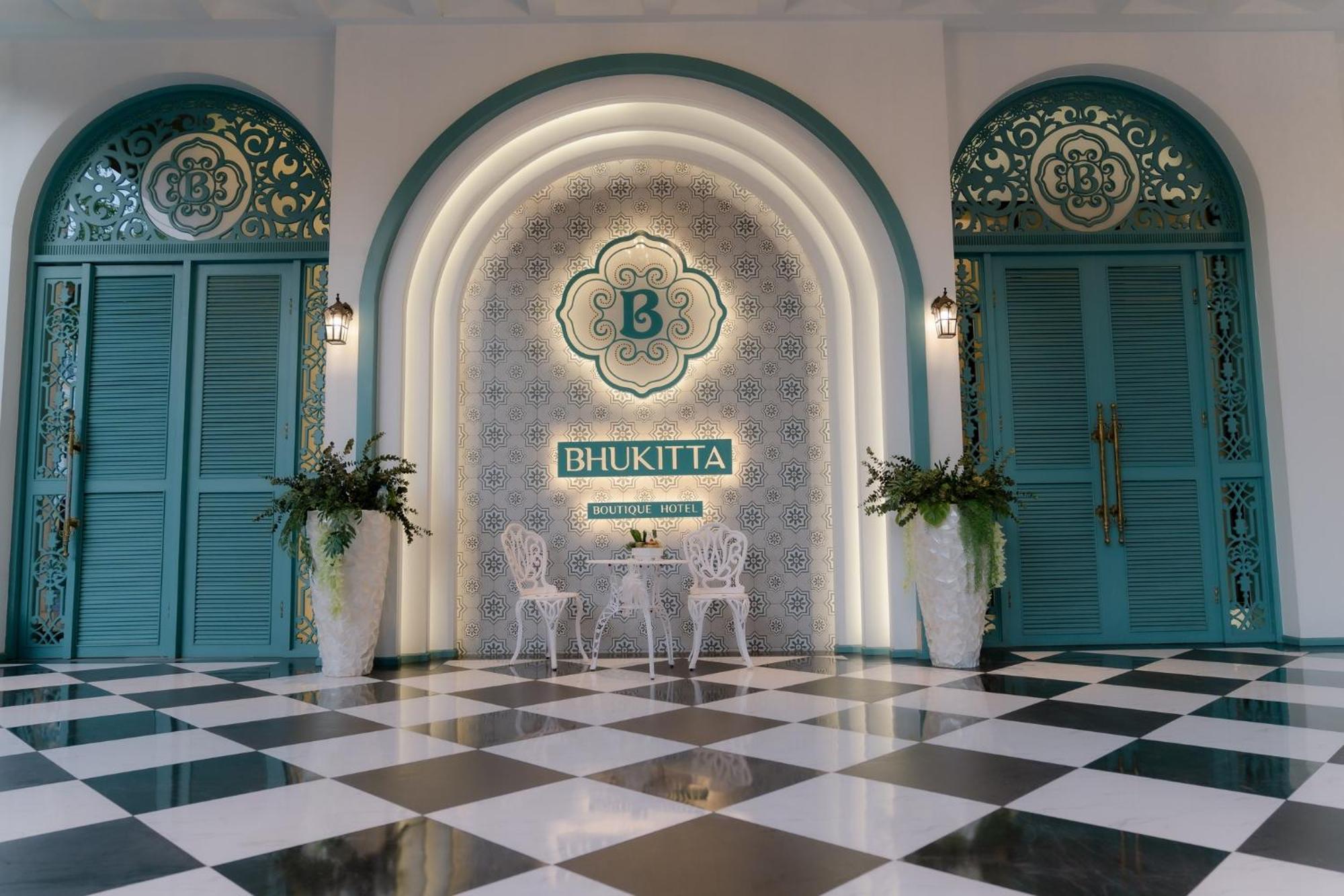 Bhukitta Boutique Hotel Phuket Town Exteriör bild