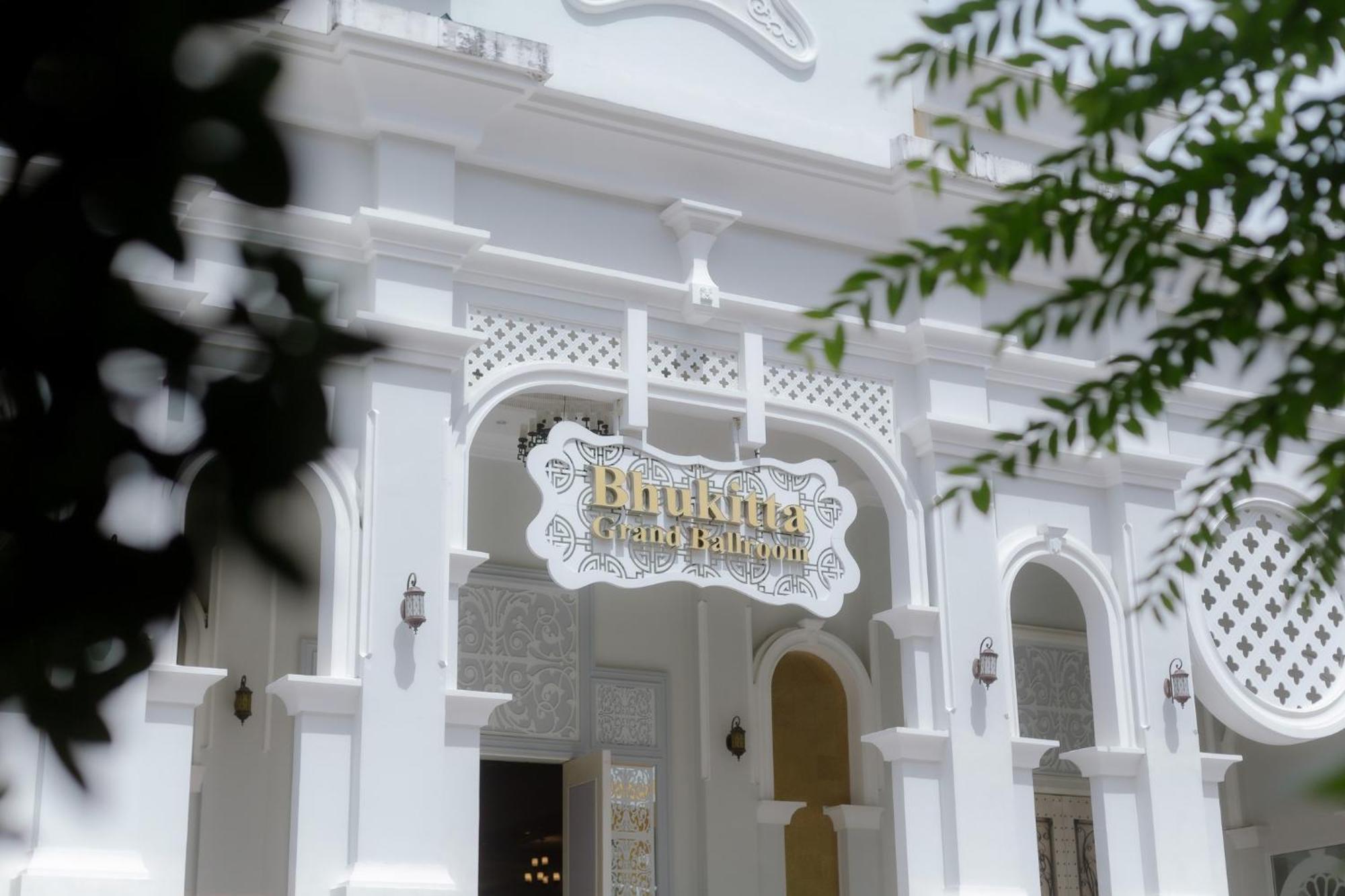 Bhukitta Boutique Hotel Phuket Town Exteriör bild