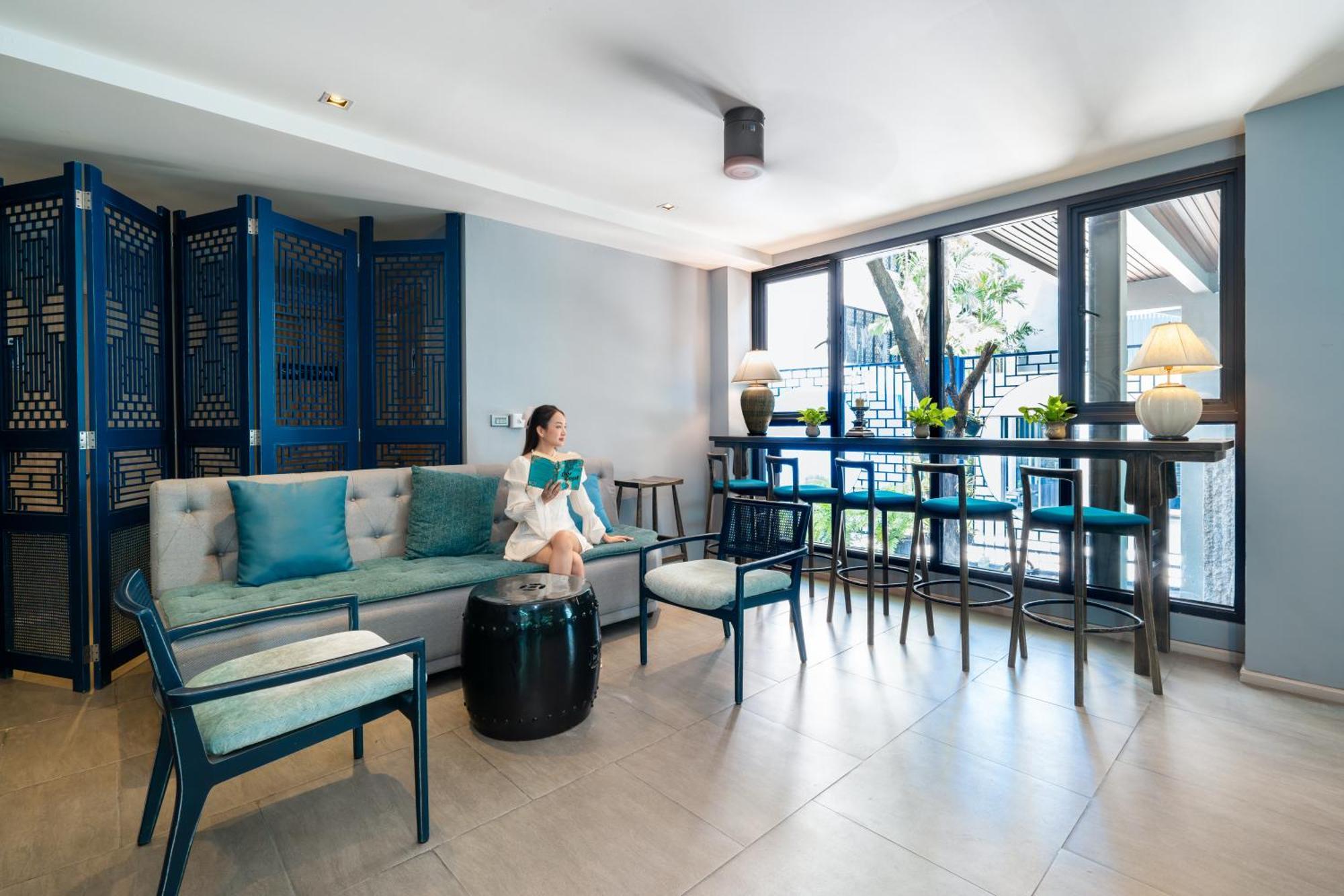Bhukitta Boutique Hotel Phuket Town Exteriör bild