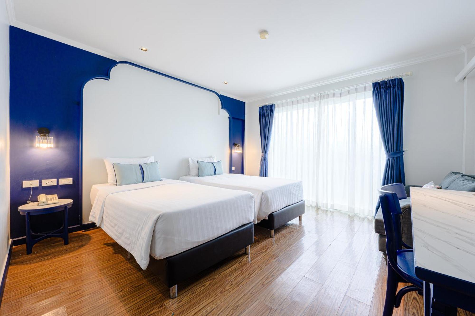 Bhukitta Boutique Hotel Phuket Town Rum bild